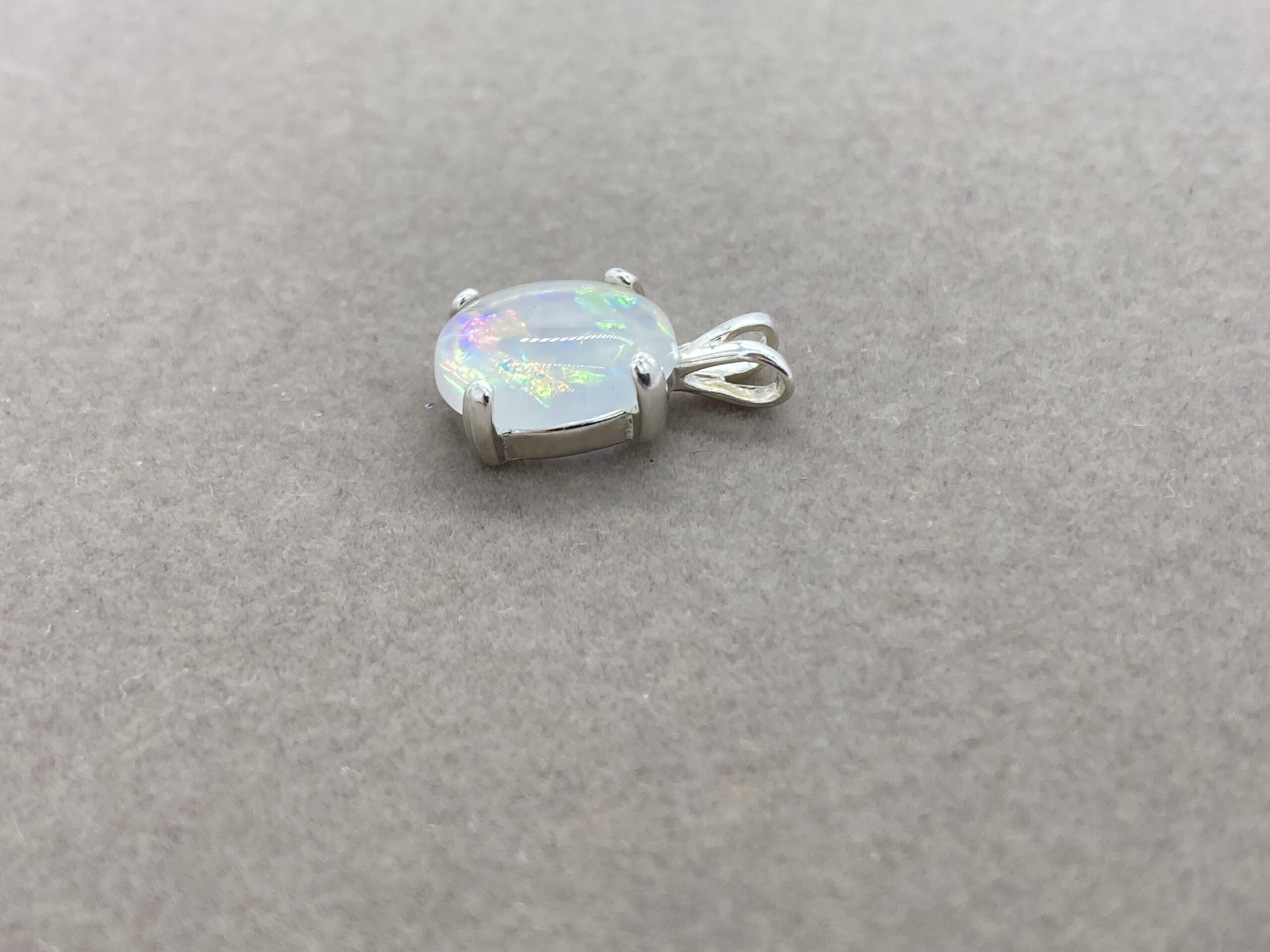 Slocum Opal pendant side