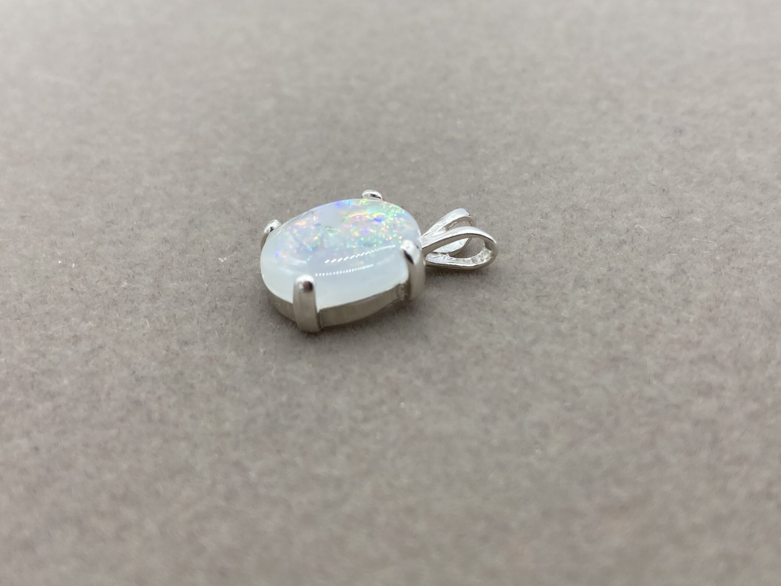 Slocum Opal pendant side