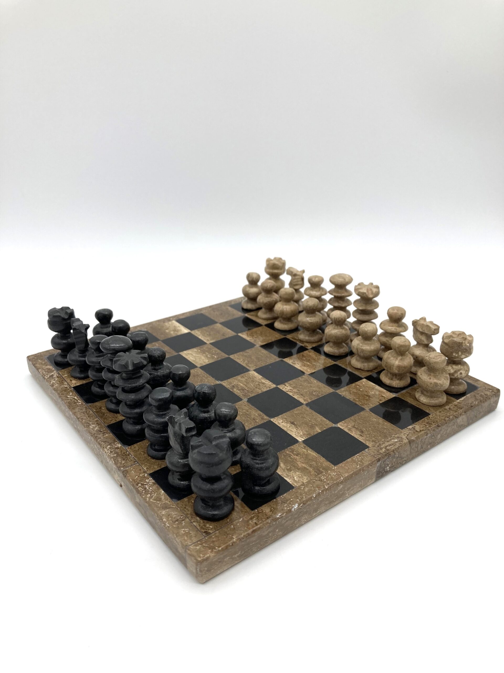 Onyx chess set