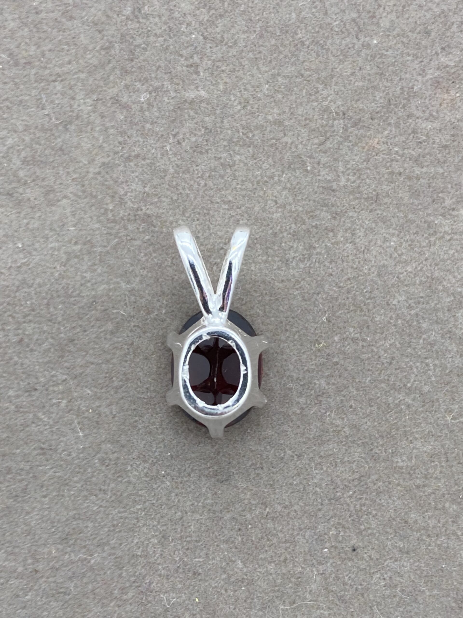 Garnet pendant back