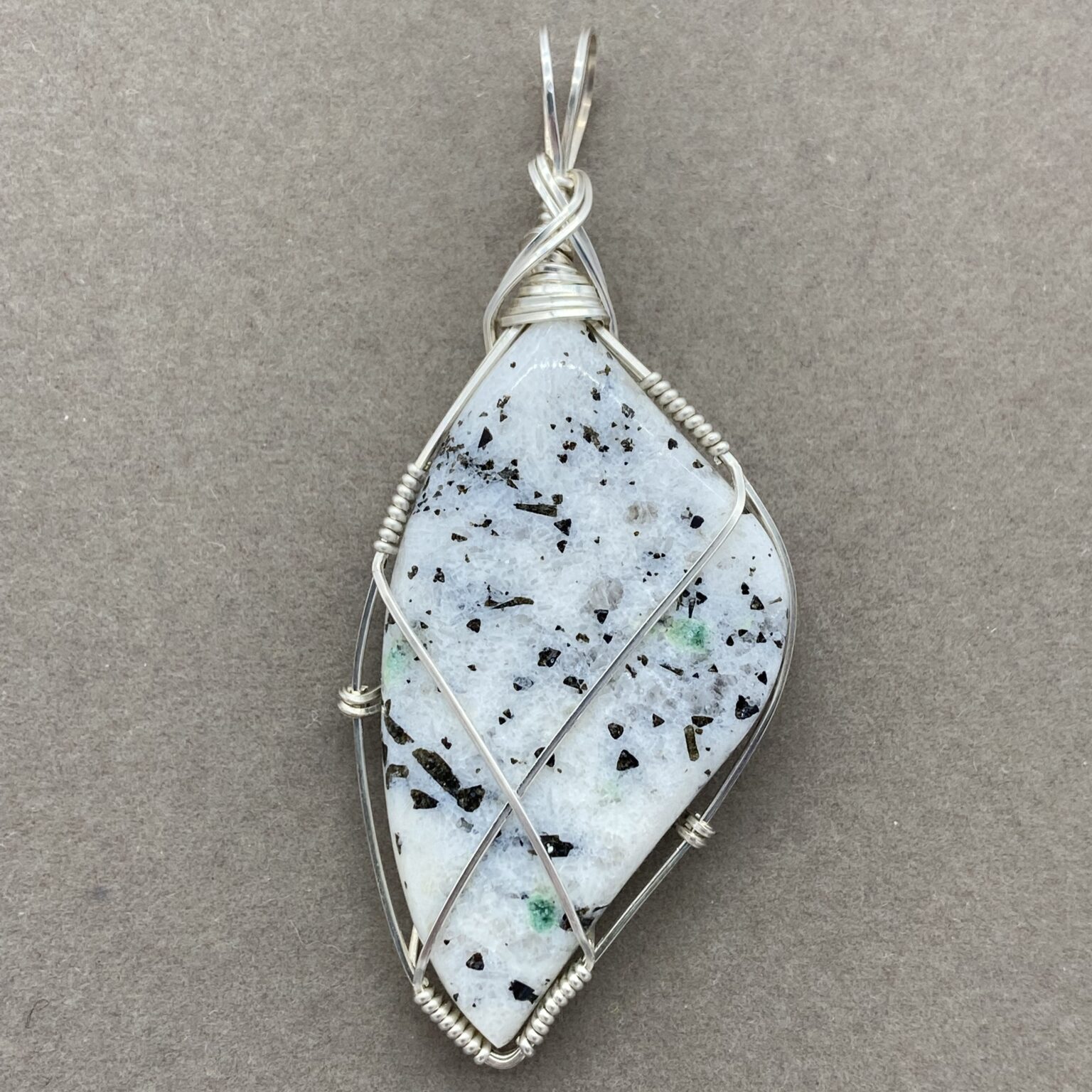 Crabtree Emerald pendant square